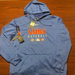 New with tags XL Nike Chicago Cubs baseball standard fit hoodie. Fleece lining.